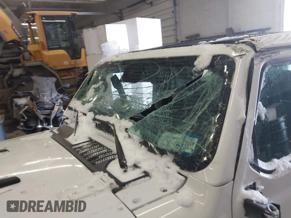 2022 Jeep Wrangler Unlimited Sahara with VIN 1C4HJXEN3NW222744, listed as a IAAI auction lot 41249285 with 43,780 mi miles and . Bid and sale history available at DreamBid. Image 19.