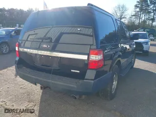 2016 Ford Expedition XL with VIN 1FMJU1GT3GEF28462, listed as a IAAI auction lot 41471208 with 194,800 mi miles. Bid and sale history available at carsss.com. Image 4.
