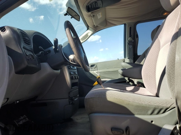 2006 Chrysler Town & Country Touring with VIN 2A4GP54L96R859107, listed as a Copart auction lot 45021005 with 256,313 mi miles and Salvage Title. Bid and sale history available at DreamBid. Image 7.