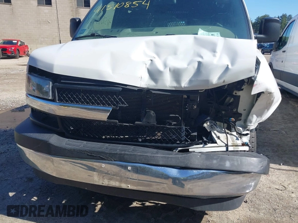 2018 Chevrolet Express Cargo Van with VIN 1GCWGAFG3J1907420, listed as a IAAI auction lot 41510854 with 91,112 mi miles. Bid and sale history available at carsss.com. Image 6.