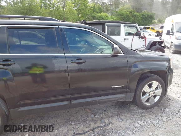 2015 GMC Terrain SLT z VIN 2GKALSEK4F6319035, wystawiony jako IAAI lot #42312085 z przebiegiem 90 541 mil mil oraz . Historia ofert i sprzedaży dostępna na DreamBid. Obrazek 13.