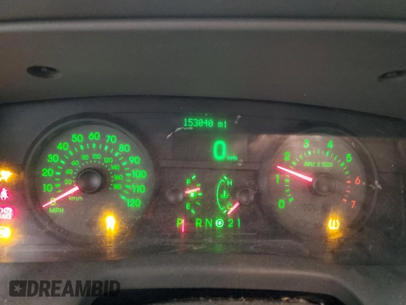 2008 Mercury Grand Marquis LS z VIN 2MEHM75V68X635918, wystawiony jako Copart lot #52676235 z przebiegiem 153 040 mil mil oraz Szkody całkowita. Historia ofert i sprzedaży dostępna na DreamBid. Obrazek 9.