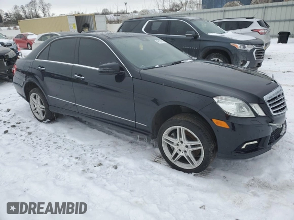 2011 Mercedes-Benz E 550 Luxury with VIN WDDHF9AB9BA351076, listed as a Copart auction lot 46124315 with 100,851 mi miles and Clean title. Bid and sale history available at DreamBid. Image 4.