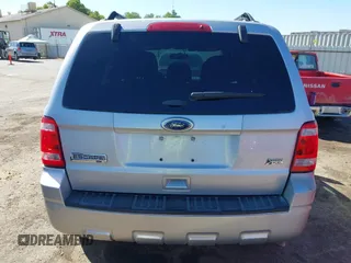 2012 Ford Escape XLT с VIN 1FMCU9DGXCKB55950, выставлен на аукционе IAAI как лот 42490173 с пробегом 221 795 миль миль и . История ставок и продаж доступна на DreamBid. Изображение 16.
