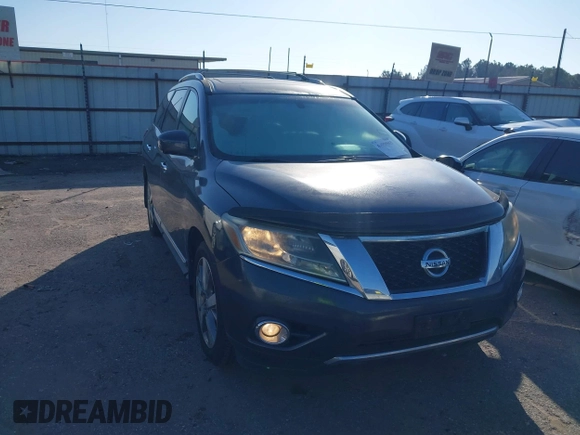 2014 Nissan Pathfinder SL with VIN 5N1AR2MN2EC613573, listed as a IAAI auction lot 41559855 with 195,471 mi miles and . Bid and sale history available at DreamBid. Image 1.