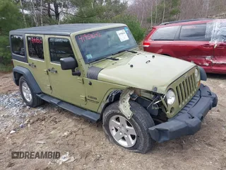 2013 Jeep Wrangler Unlimited Sport z VIN 1C4BJWDG1DL698106, wystawiony jako IAAI lot #41958242 z przebiegiem 142 671 mil mil oraz . Historia ofert i sprzedaży dostępna na DreamBid. Obrazek 1.