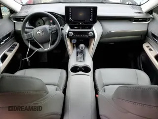 2022 Toyota Venza LE with VIN JTEAAAAH7NJ117468, listed as a Copart auction lot 42487664 with 10,954 mi miles. Bid and sale history available at carsss.com. Image 8.