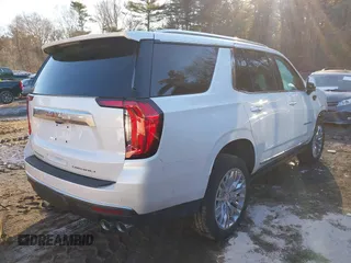 2024 GMC Yukon Denali with VIN 1GKS2DKL2RR285492, listed as a IAAI auction lot 41533302 with 7,769 mi miles. Bid and sale history available at carsss.com. Image 4.