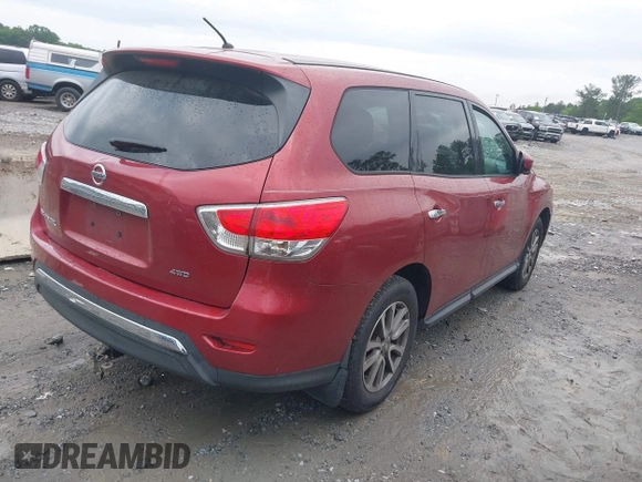 2013 Nissan Pathfinder SV with VIN 5N1AR2MM1DC678209, listed as a IAAI auction lot 42138615 with 200,000 mi miles and . Bid and sale history available at DreamBid. Image 4.