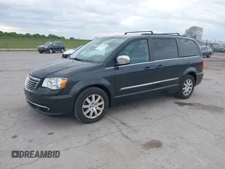2012 Chrysler Town & Country Touring L with VIN 2C4RC1CG1CR163442, listed as a IAAI auction lot 42207924 with 197,111 mi miles and . Bid and sale history available at DreamBid. Image 2.