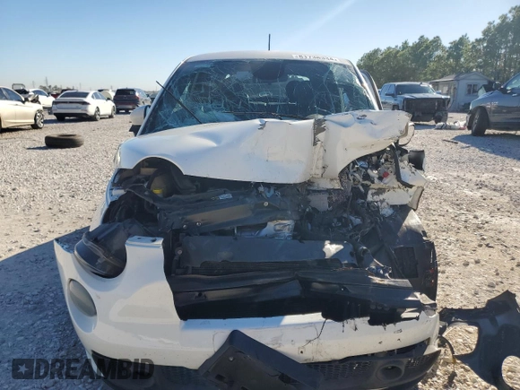 2015 FIAT 500 Turbo with VIN 3C3CFFHH4FT733516, listed as a Copart auction lot 81738334 with 0 mi miles and Salvage Title. Bid and sale history available at carsss.com. Image 5.