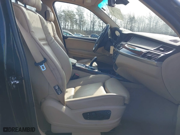 2007 BMW X5 3.0si with VIN 5UXFE43507L011050, listed as a IAAI auction lot 41741678 with 91,758 mi miles. Bid and sale history available at carsss.com. Image 5.
