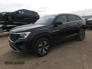 2024 Volkswagen Atlas SE with VIN 1V2LE2CA7RC210281, listed as a Copart auction lot 78423614 with 9,363 mi miles and Salvage title. Bid and sale history available at DreamBid. Image 1.