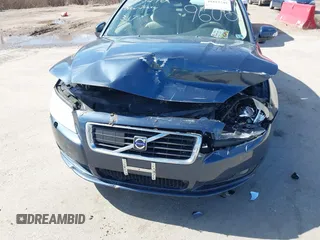 2009 Volvo S80 I6 Turbo с VIN YV1AH992291099606, выставлен на аукционе IAAI как лот 41813240 с пробегом 128 480 миль миль и . История ставок и продаж доступна на DreamBid. Изображение 6.
