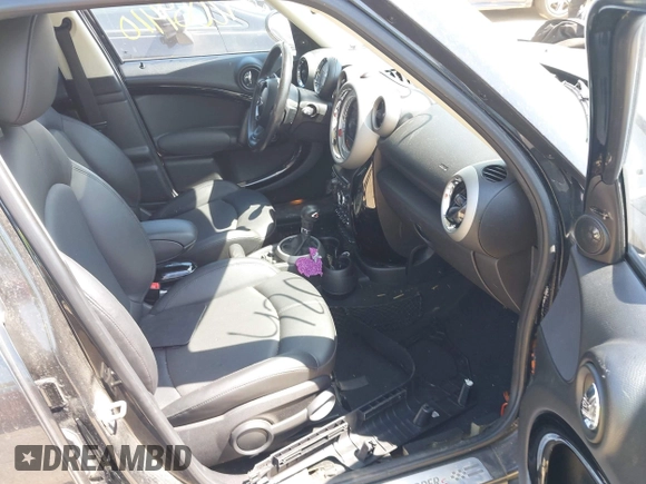 2011 MINI Countryman S with VIN WMWZC5C50BWL53922, listed as a IAAI auction lot 42069410 with 66,797 mi miles and . Bid and sale history available at DreamBid. Image 5.