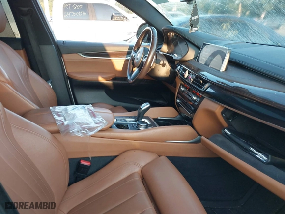 2017 BMW X6 xDrive35i with VIN 5UXKU2C37H0U29936, listed as a IAAI auction lot 40332243 with 95,187 mi miles. Bid and sale history available at carsss.com. Image 5.