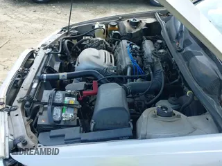 1998 Toyota Camry LE z VIN 4T1BG22K1WU333268, wystawiony jako IAAI lot #43252547 z przebiegiem 267 880 mil mil oraz . Historia ofert i sprzedaży dostępna na DreamBid. Obrazek 20.