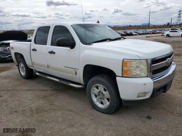2007 Chevrolet Silverado 1500 LT w/2LT with VIN 2GCEK13M071533162, listed as a Copart auction lot 49352575 with 170,634 mi miles and Salvage Title. Bid and sale history available at carsss.com. Image 4.