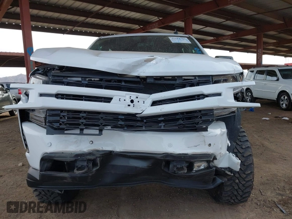 2019 Chevrolet Silverado 1500 RST with VIN 3GCUYEED9KG163375, listed as a IAAI auction lot 41681766 with 14,515 mi miles and . Bid and sale history available at DreamBid. Image 13.