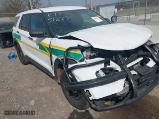 2020 Ford Police Interceptor Utility with VIN 1FM5K8AB8LGC51287, listed as a IAAI auction lot 41885377 with 83,563 mi miles. Bid and sale history available at carsss.com. Image 1.