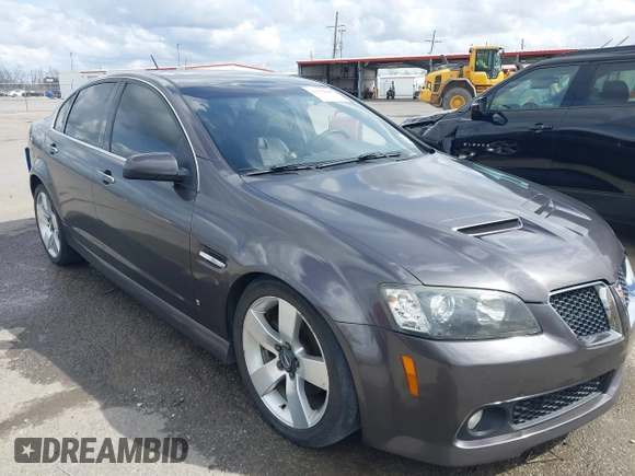2009 Pontiac G8 GT with VIN 6G2EC57Y09L209733, listed as a IAAI auction lot 41752046 with 86,359 mi miles. Bid and sale history available at carsss.com. Image 1.