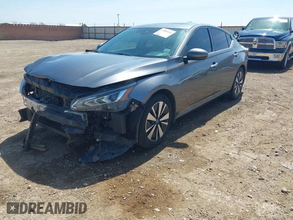 2019 Nissan Altima 2.5 SV with VIN 1N4BL4DV0KC175997, listed as a IAAI auction lot 41884416 with 92,969 mi miles. Bid and sale history available at carsss.com. Image 2.