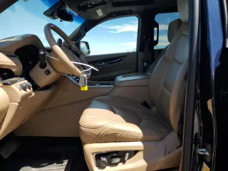 2018 Cadillac Escalade Platinum z VIN 1GYS4DKJ4JR376654, wystawiony jako Copart lot #57329564 z przebiegiem 38 172 mil mil oraz Szkoda całkowita • Salvage title. Historia ofert i sprzedaży dostępna na DreamBid. Obrazek 7.