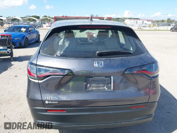 2024 Honda HR-V LX with VIN 3CZRZ1H33RM705509, listed as a IAAI auction lot 41509980 with 21,220 mi miles. Bid and sale history available at carsss.com. Image 17.