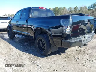 2012 Toyota Tundra z VIN 5TFUW5F14CX217964, wystawiony jako IAAI lot #41265024 z przebiegiem 144 426 mil mil oraz . Historia ofert i sprzedaży dostępna na DreamBid. Obrazek 3.