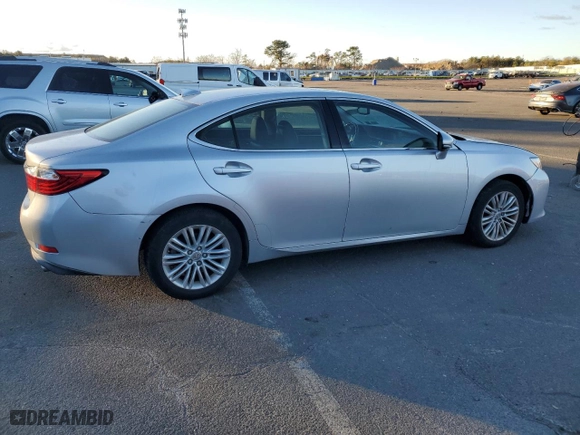 2015 Lexus ES 350 with VIN JTHBK1GG7F2162070, listed as a Copart auction lot 87686705 with 60,303 mi miles and Non Repairable. Bid and sale history available at carsss.com. Image 3.