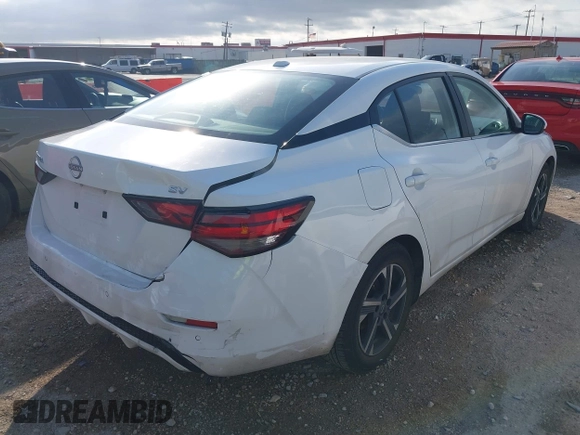 2024 Nissan Sentra SV with VIN 3N1AB8CV0RY292369, listed as a IAAI auction lot 42014066 with 39,517 mi miles and . Bid and sale history available at DreamBid. Image 4.