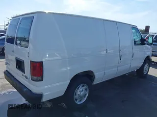 2009 Ford Econoline Cargo Commercial with VIN 1FTNE14W09DA62046, listed as a IAAI auction lot 41605647 with 100,622 mi miles and . Bid and sale history available at DreamBid. Image 4.