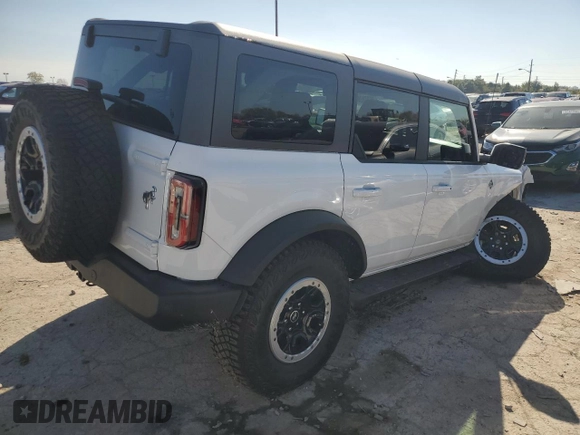 2024 Ford Bronco Outer Banks with VIN 1FMEE8BPXRLA41937, listed as a Copart auction lot 76271294 with 3,947 mi miles and Salvage Title. Bid and sale history available at DreamBid. Image 3.