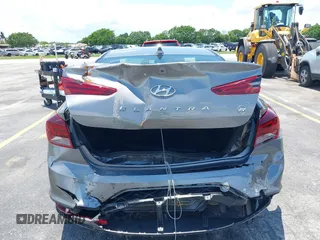 2020 Hyundai Elantra SEL z VIN 5NPD84LF6LH529154, wystawiony jako IAAI lot #39502750 z przebiegiem 101 695 mil mil oraz . Historia ofert i sprzedaży dostępna na DreamBid. Obrazek 6.