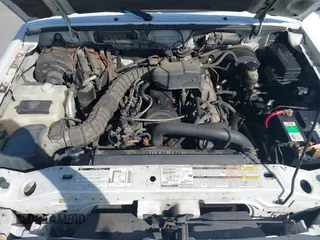 2000 Ford Ranger XL with VIN 1FTYR10C1YPB44216, listed as a IAAI auction lot 42228962 with 229,311 mi miles and . Bid and sale history available at DreamBid. Image 10.