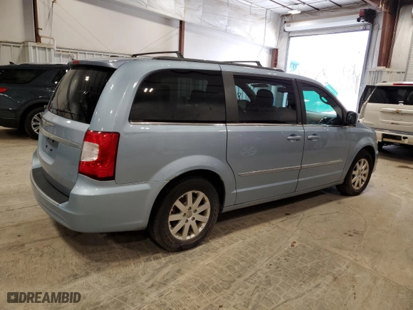 2013 Chrysler Town & Country Touring with VIN 2C4RC1BGXDR603998, listed as a Copart auction lot 52190375 with 126,068 mi miles and Clean Title. Bid and sale history available at carsss.com. Image 3.