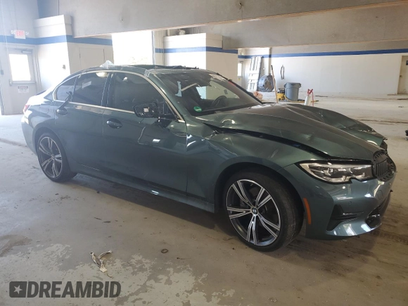 2021 BMW 3 Series 330i xDrive with VIN WBA5R7C01MFK86974, listed as a Copart auction lot 69995894 with 28,926 mi miles and Salvage Title. Bid and sale history available at carsss.com. Image 4.
