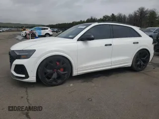 2022 Audi RS Q8 z VIN WU1ARBF17ND007066, wystawiony jako Copart lot #53830164 z przebiegiem 26 261 mil mil oraz Szkody całkowita. Historia ofert i sprzedaży dostępna na DreamBid. Obrazek 1.