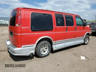 2000 Chevrolet Express Cargo YF7 with VIN 1GBFG15R6Y1185264, listed as a Copart auction lot 61132965 with 147,777 mi miles and Salvage title. Bid and sale history available at DreamBid. Image 3.