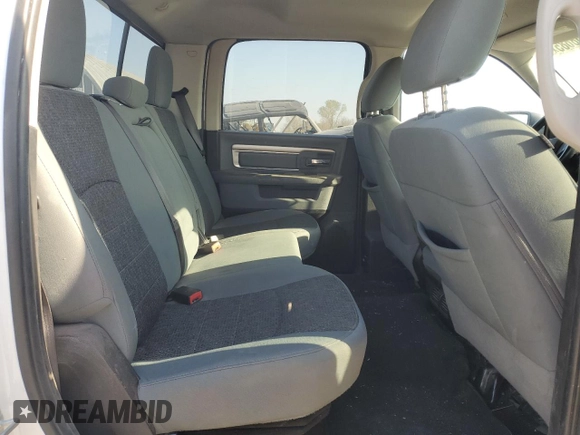 2019 Ram 1500 SLT z VIN 1C6RR6TT0KS678512, wystawiony jako Copart lot #52208685 z przebiegiem 108 986 mil mil oraz Szkoda całkowita • Salvage title. Historia ofert i sprzedaży dostępna na DreamBid. Obrazek 10.