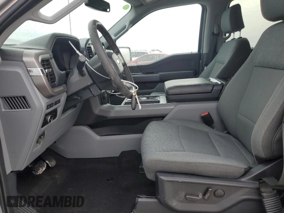 2024 Ford F-150 XLT with VIN 1FTFW3L82RFC22285, listed as a Copart auction lot 46424165 with 4,746 mi miles and Salvage Title. Bid and sale history available at carsss.com. Image 7.