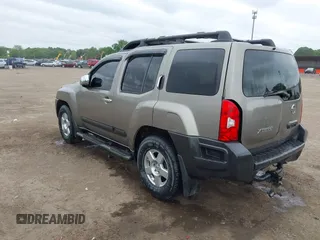 2005 Nissan Xterra SE z VIN 5N1AN08U35C651766, wystawiony jako IAAI lot #42331241 z przebiegiem Nie podano mil oraz . Historia ofert i sprzedaży dostępna na DreamBid. Obrazek 3.