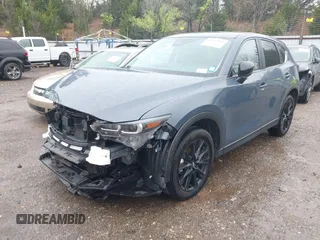 2024 Mazda CX-5 2.5 S Preferred Package with VIN JM3KFBCL0R0523130, listed as a IAAI auction lot 41952992 with 17,699 mi miles. Bid and sale history available at carsss.com. Image 2.