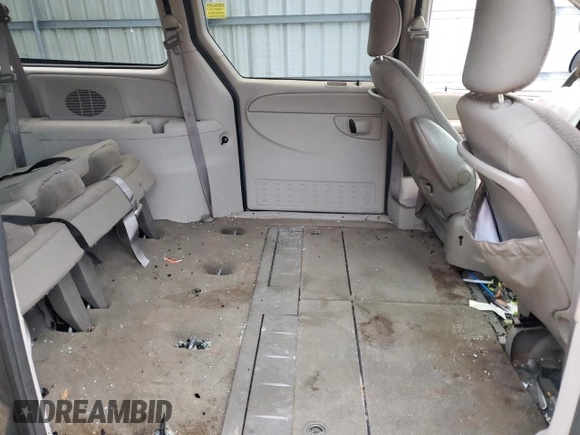 2005 Chrysler Town & Country Touring z VIN 2C4GP54L35R460908, wystawiony jako Copart lot #74486784 z przebiegiem Nie podano mil oraz Szkoda całkowita • Salvage title. Historia ofert i sprzedaży dostępna na DreamBid. Obrazek 11.