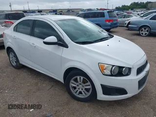 2015 Chevrolet Sonic LT with VIN 1G1JC5SH8F4213297, listed as a IAAI auction lot 42035646 with 152,628 mi miles and . Bid and sale history available at DreamBid. Image 1.