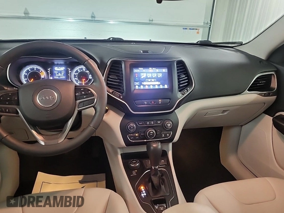 2021 Jeep Cherokee Altitude with VIN 1C4PJMLB9MD211826, listed as a IAAI auction lot 42666661 with 47,838 mi miles and . Bid and sale history available at DreamBid. Image 3.