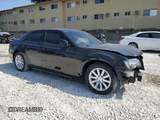 2017 Chrysler 300 S Alloy Edition with VIN 2C3CCABT6HH612734, listed as a Copart auction lot 50622495 with 75,688 mi miles and Salvage Title. Bid and sale history available at DreamBid. Image 4.