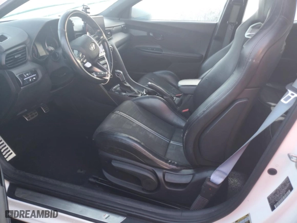 2021 Hyundai Veloster N with VIN KMHT36AH6MU010330, listed as a Copart auction lot 74517604 with 0 mi miles and Non Repairable. Bid and sale history available at carsss.com. Image 7.