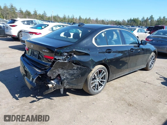 2019 BMW 3 Series 330i xDrive with VIN WBA5R7C59KFH30971, listed as a IAAI auction lot 42005244 with 59,514 mi miles and . Bid and sale history available at DreamBid. Image 4.