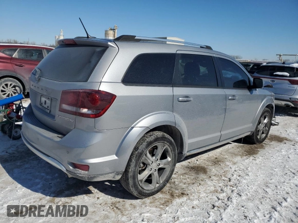 2016 Dodge Journey Crossroad z VIN 3C4PDCGG1GT195370, wystawiony jako Copart lot #45799965 z przebiegiem 109 343 mil mil oraz Szkoda całkowita • Salvage title. Historia ofert i sprzedaży dostępna na DreamBid. Obrazek 3.